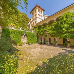 Bed & Breakfast Palazzo Ronchelli